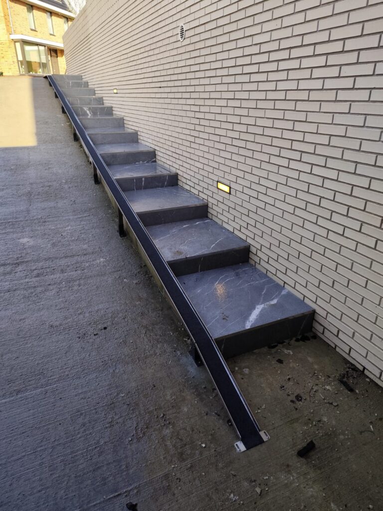 RVS-goot Noordwijkerhout, ondersteuning